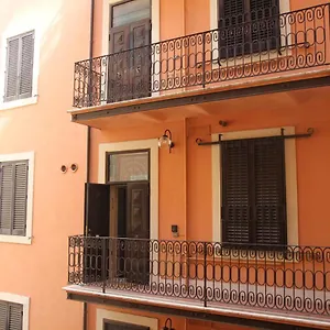 Colosseo Smart Flat , Rome Italy